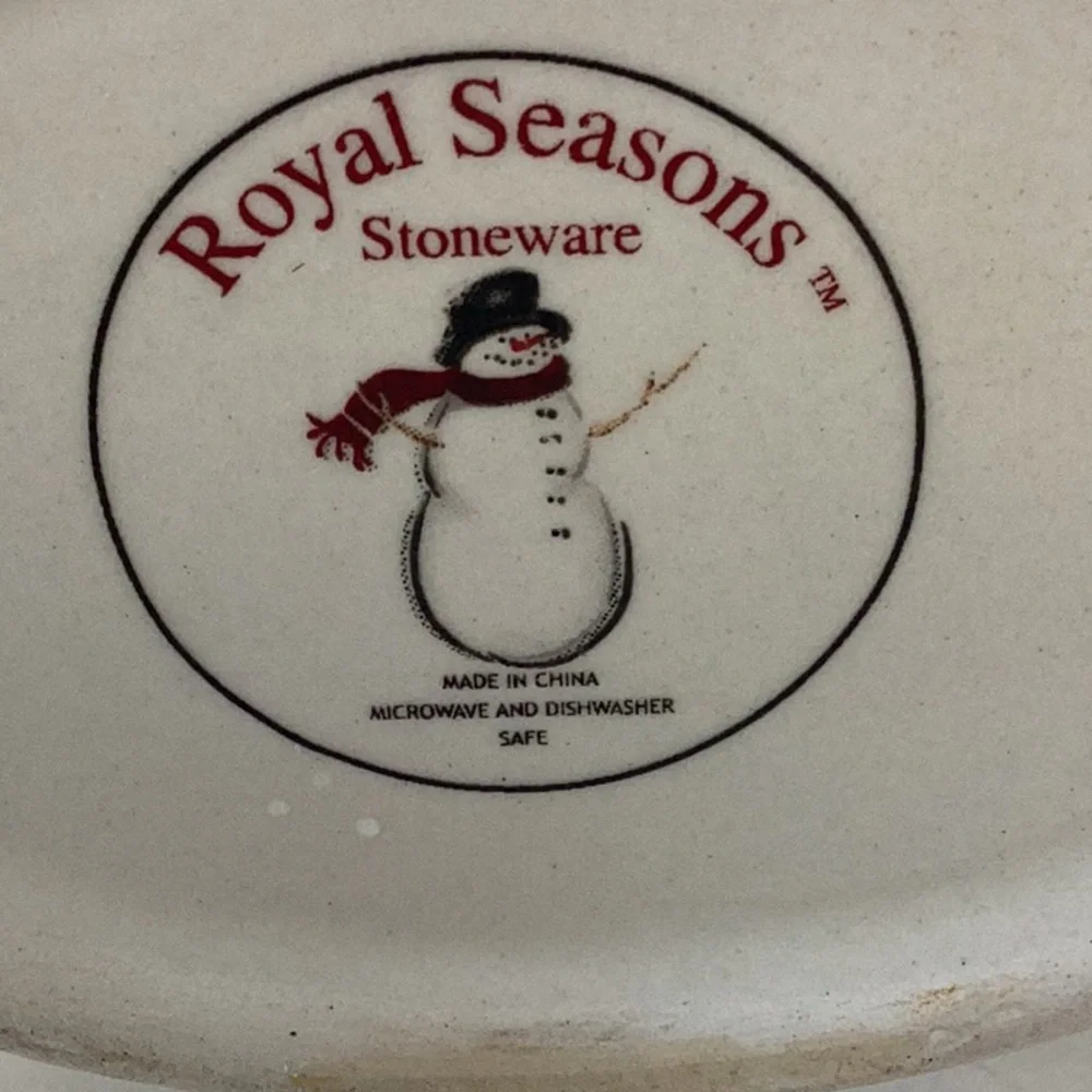 Royal Seasons Stoneware Snowman Family Large Sauce Pitcher Gravy Boat